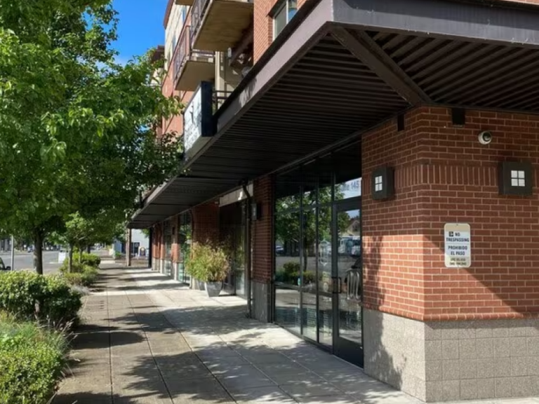 Broadway Town Square Commercial exterior